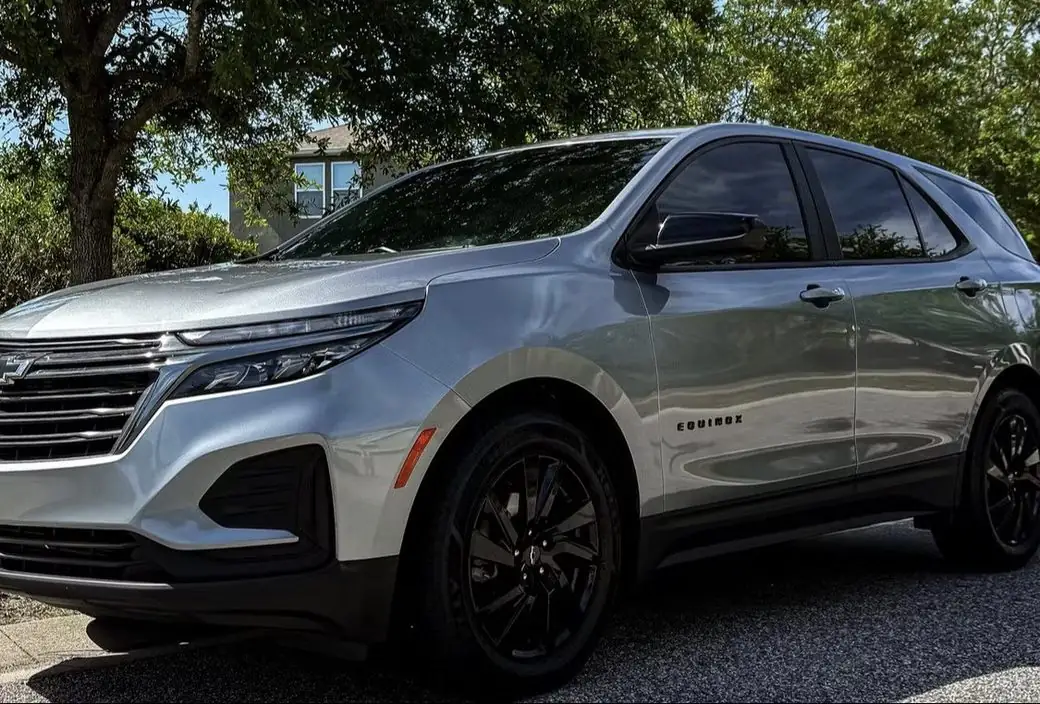 Actual 2024 Chevrolet Equinox LT available through Corvera Cars
