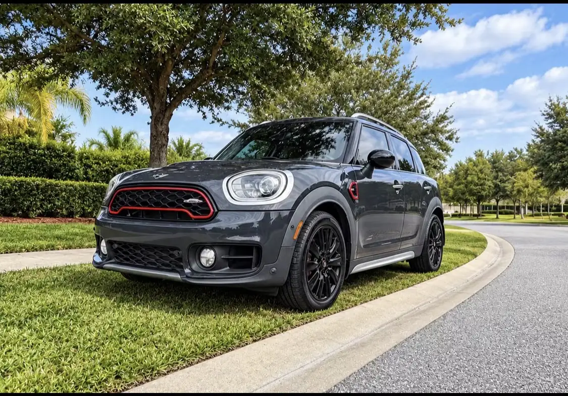 Actual 2017 MINI Cooper S Countryman available through Corvera Cars