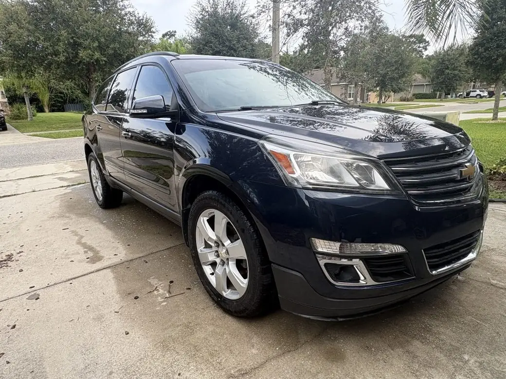 Actual 2017 Chevrolet Traverse LT available through Corvera Cars
